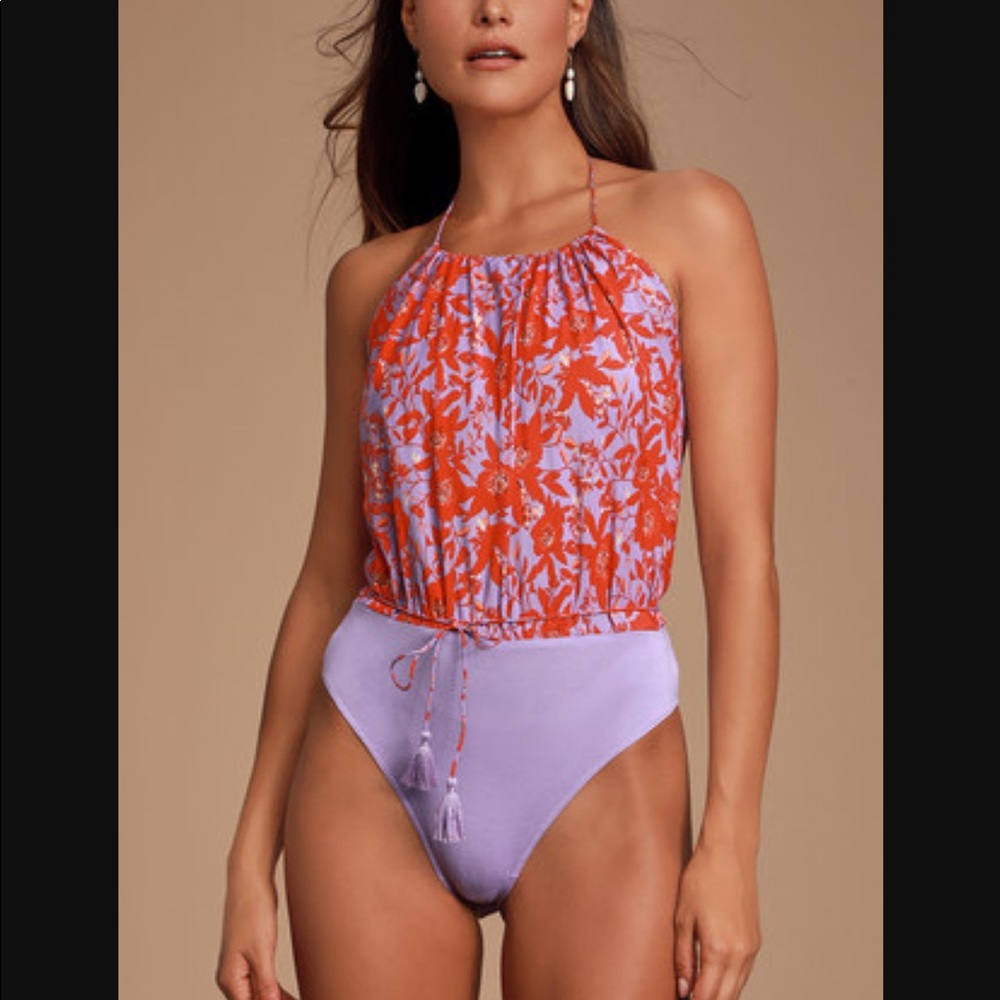 ✨ Free People Bodysuit ✨